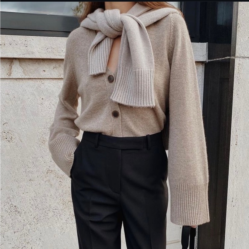 Ven Store cashmere cardigan size small